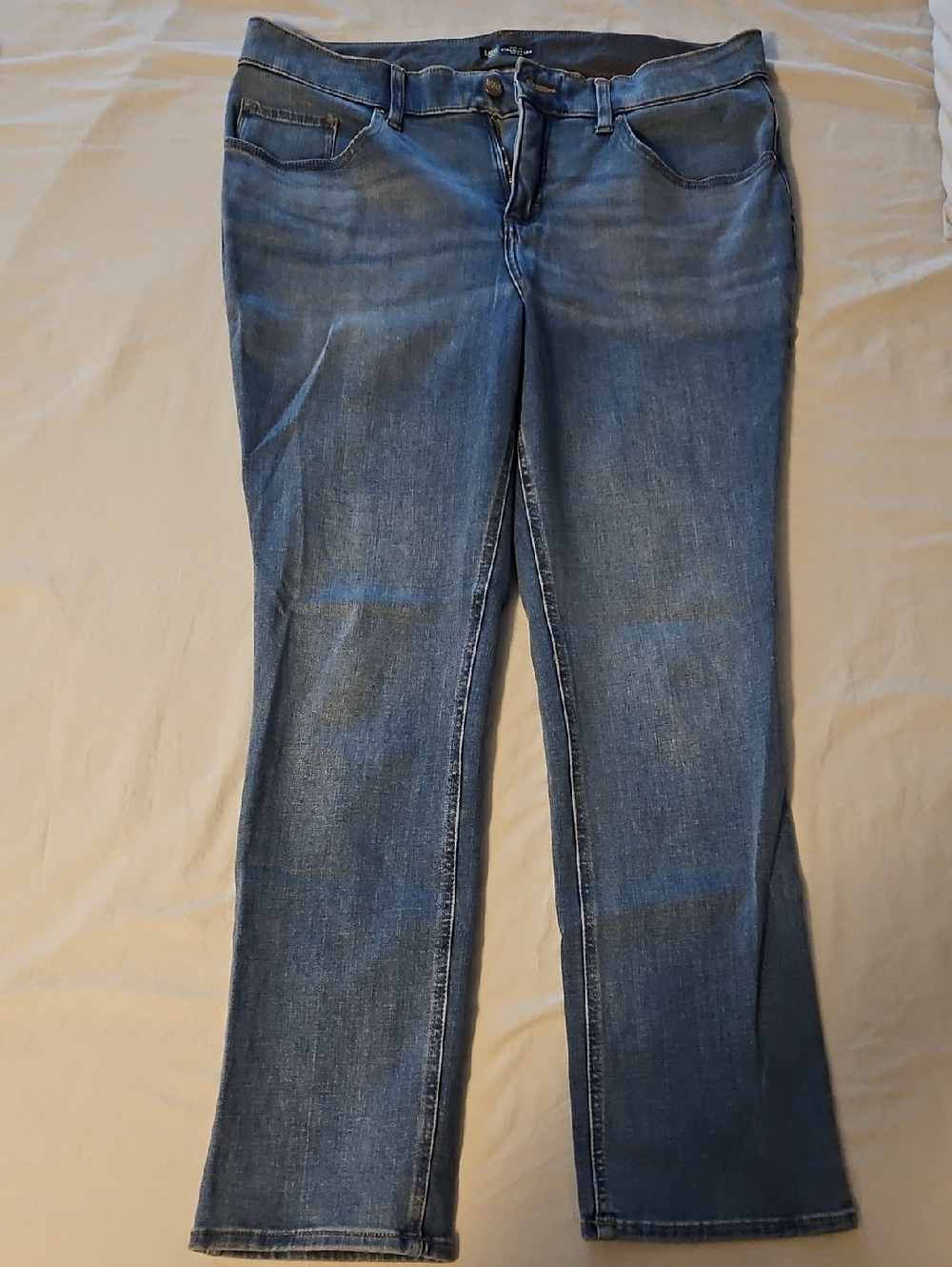 Lee Women's Boot Cut Jeans in Medium Blue Wash